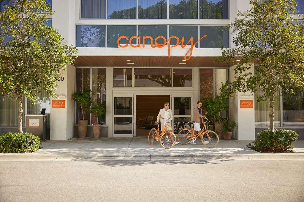 西棕榈滩市区华盖酒店 外观 照片
